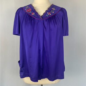 Vintage Pajama Top Size 42 XL Purple Satin Floral Embroidered Lingerie Sleep 90s